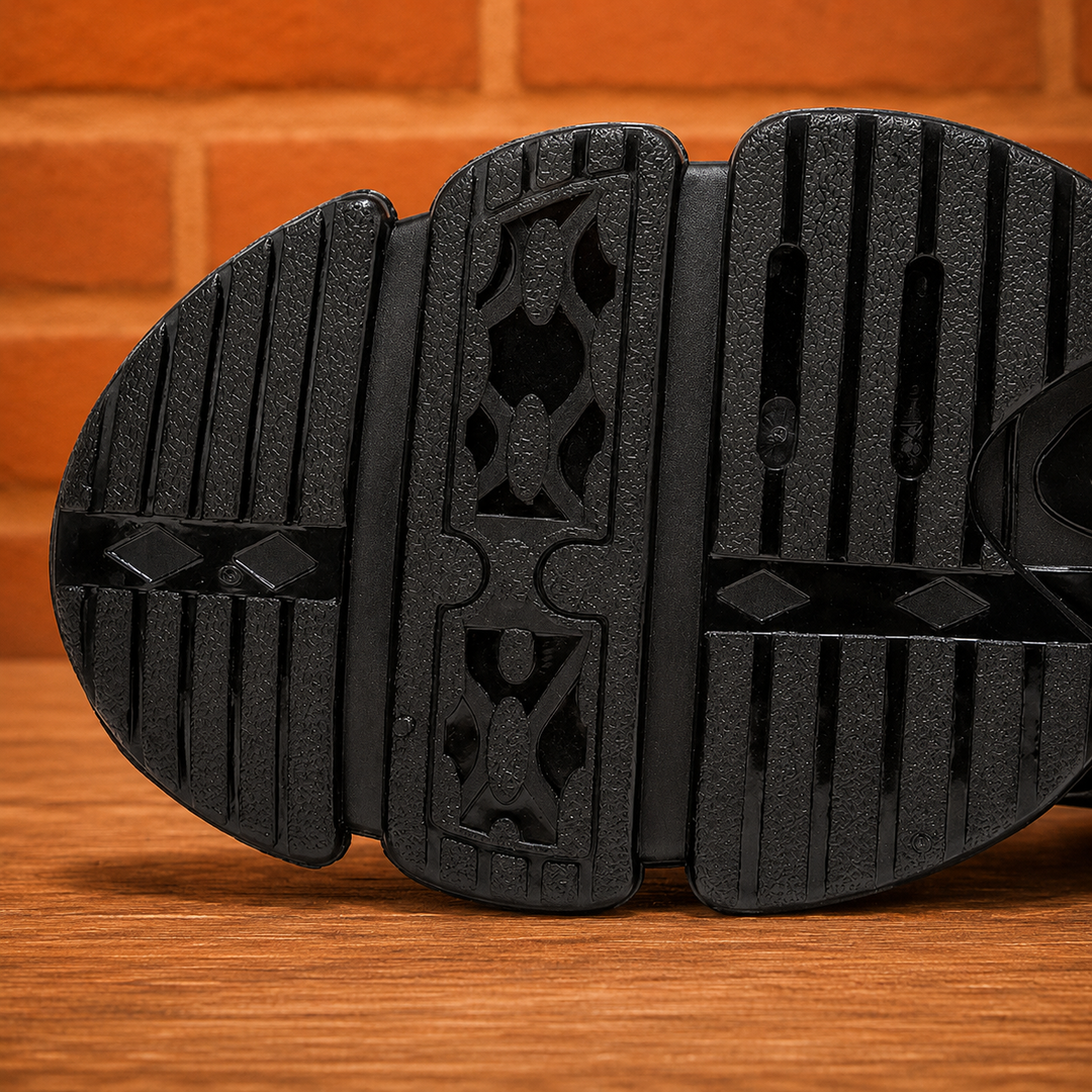 Dial Fit Athletic Sneakers